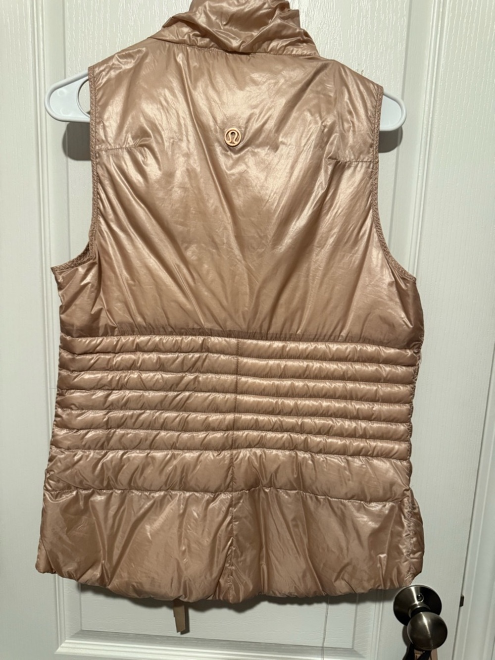 Lululemon Pack It Down Vest Women’s Metallic Blush Pink Puffer - Picture 4 of 4